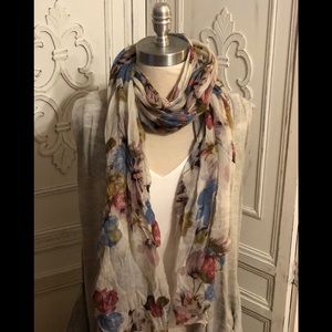 Flower scarf